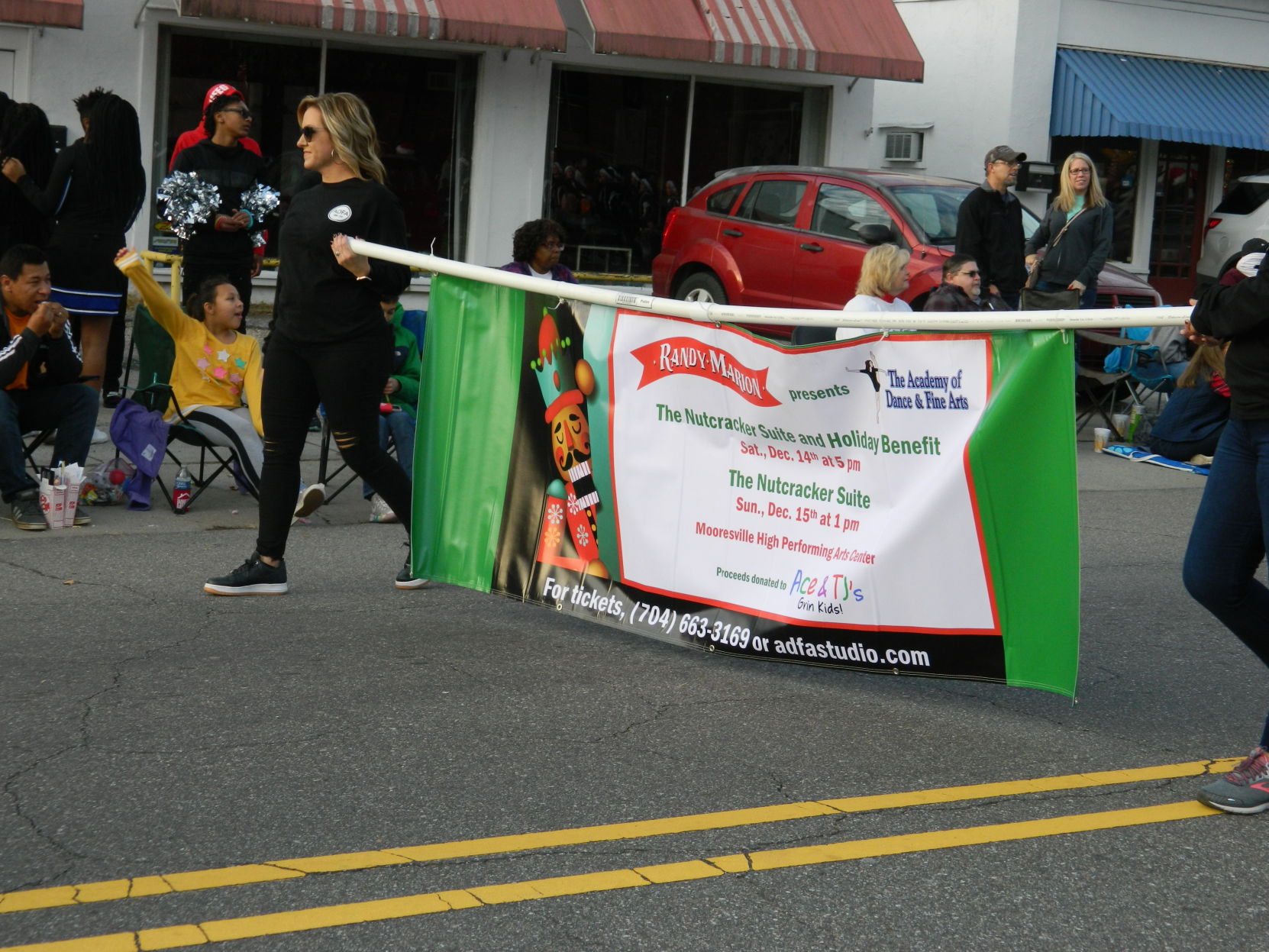 Mooresville Christmas Parade (405).JPG